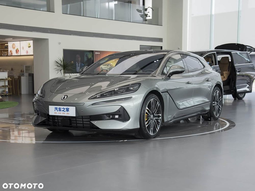 Denza Z9 GT - 1