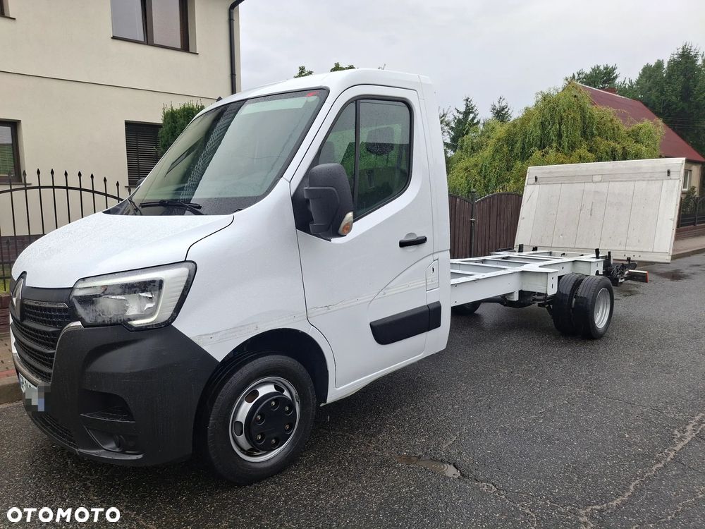 Renault Master - 1