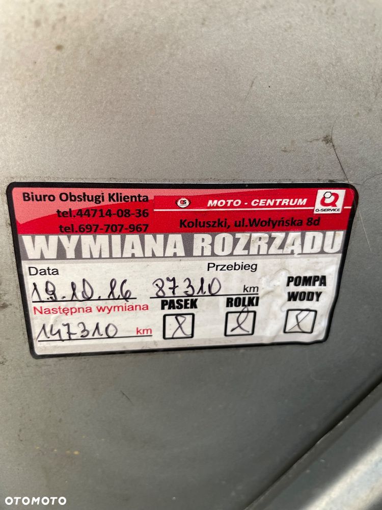 Volkswagen Polo 1.4 16V Trendline - 13