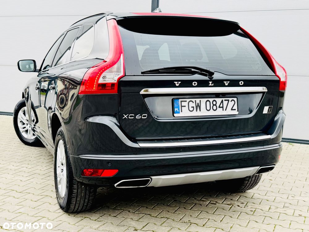 Volvo XC 60 D3 Geartronic Momentum - 21