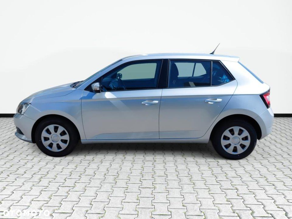 Skoda Fabia - 8