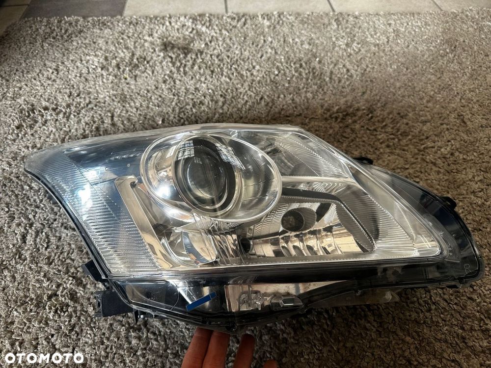 TOYOTA AVENSIS 3 II XENON 08-12 LAMPA PRAWA H279HR-AE - 4