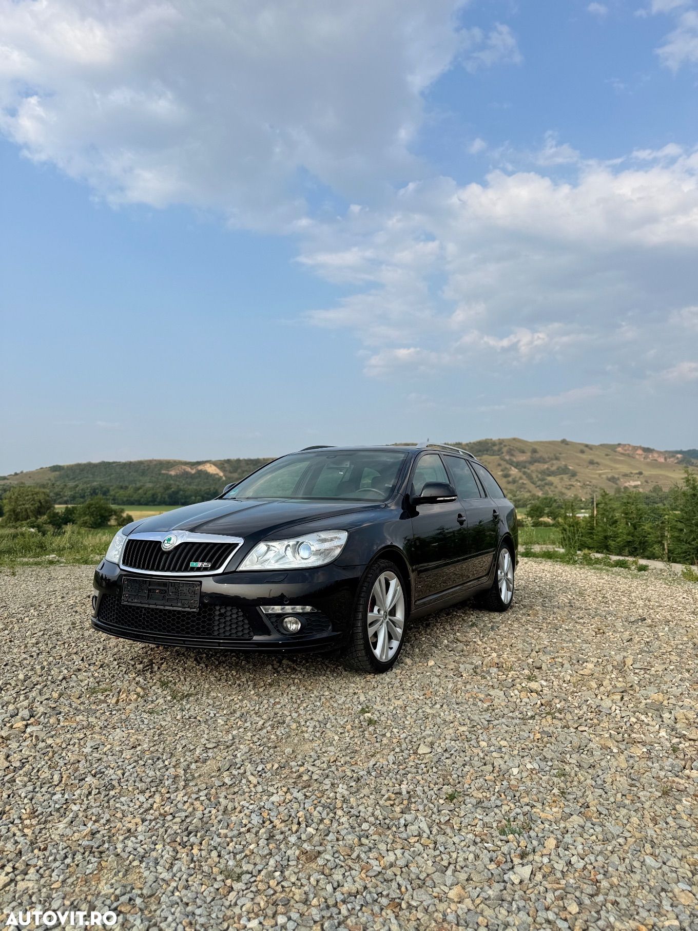 Skoda Octavia Combi 2.0 TDI DPF DSG RS - 1