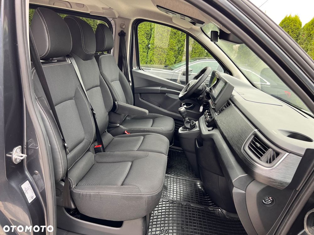 Renault Trafic 2.0 dCi - 8