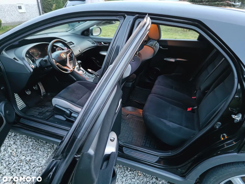 Honda Civic 1.8i-VTEC Sport - 13