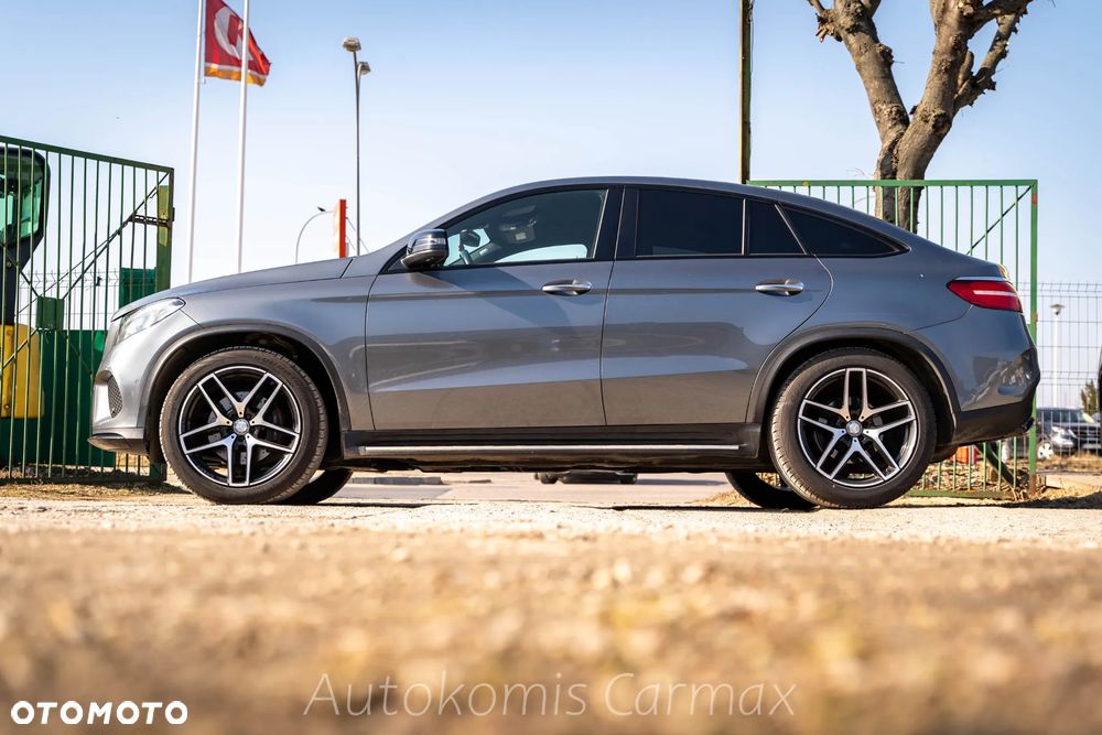 Mercedes-Benz GLE 350 d 4-Matic - 6
