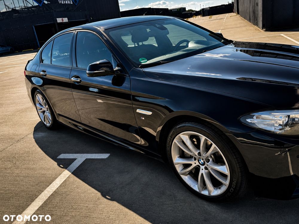 BMW Seria 5 525d xDrive - 3