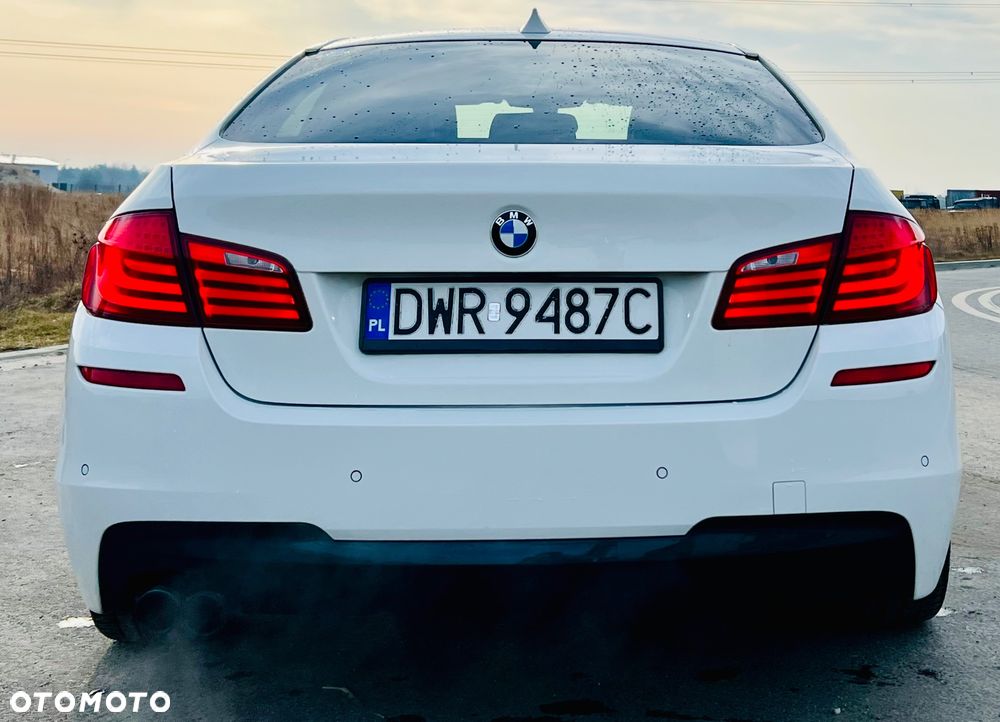 BMW Seria 5 528i xDrive - 3