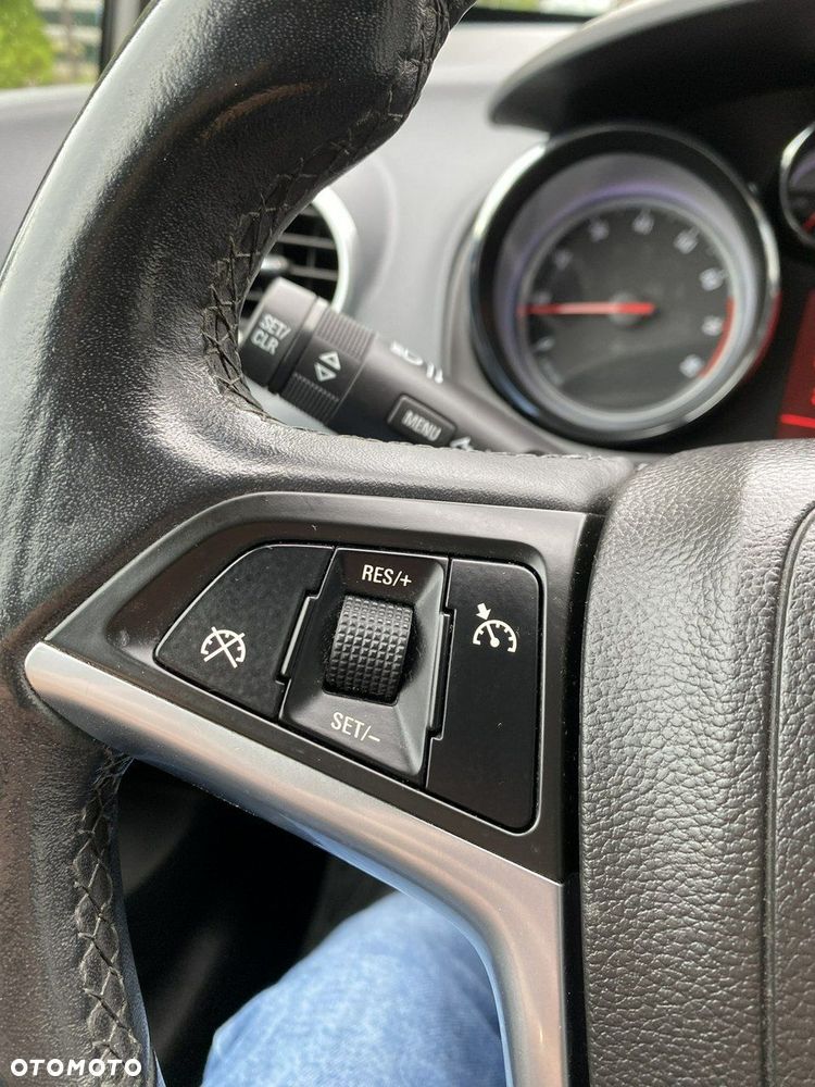 Opel Meriva - 18