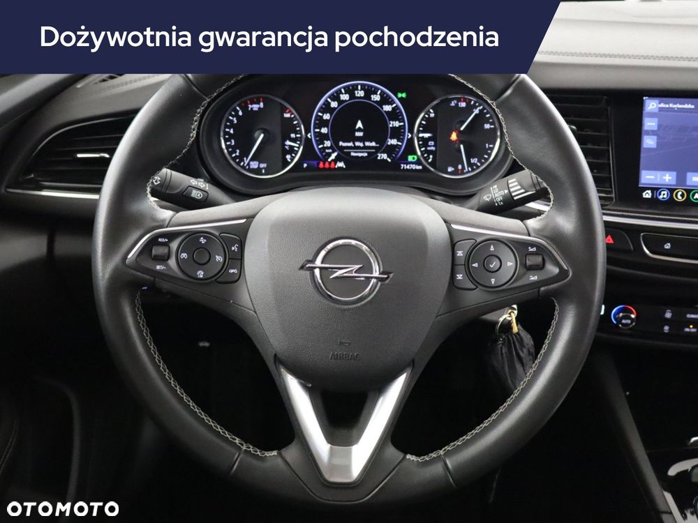 Opel Insignia - 17