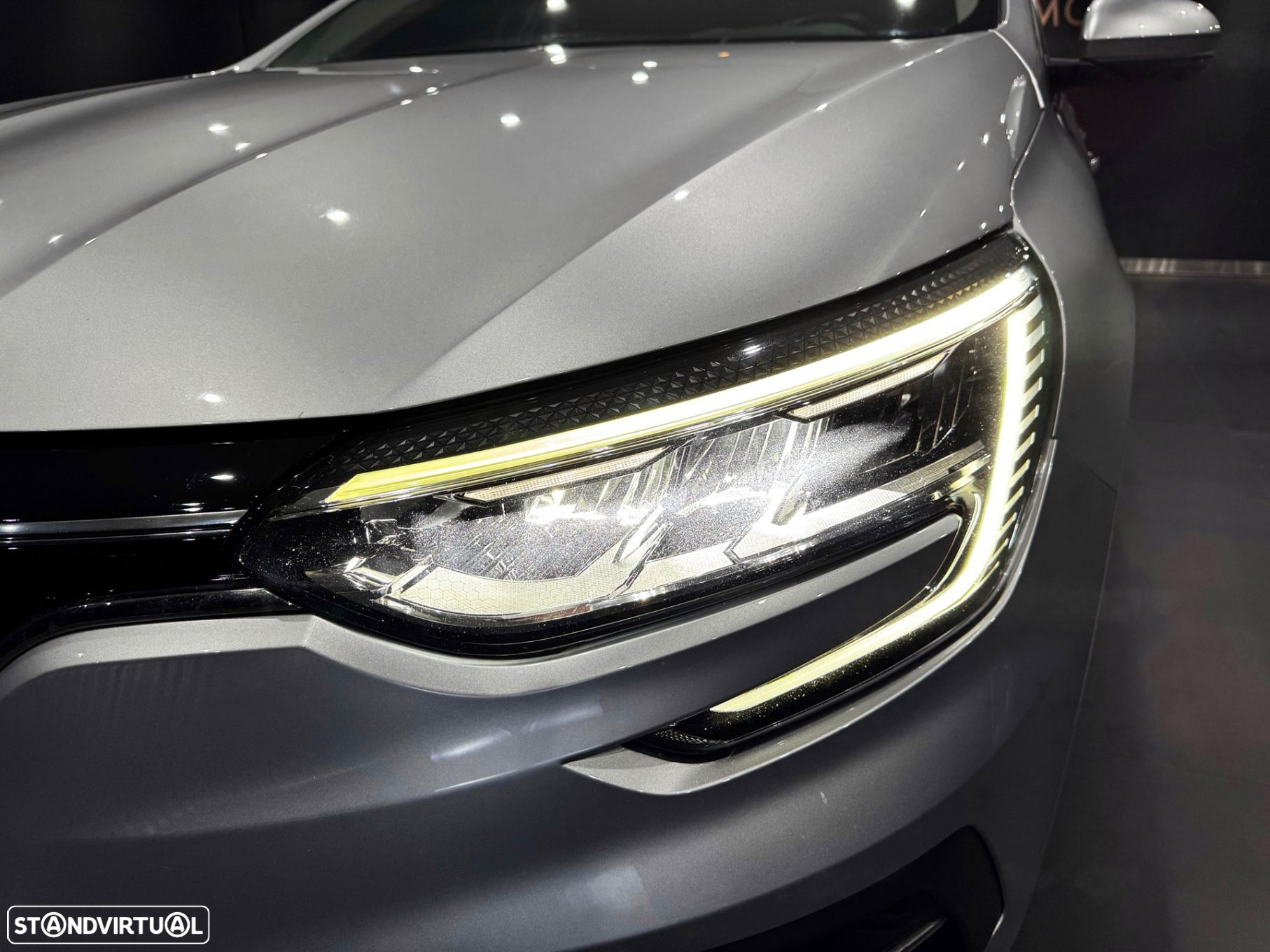 Renault Mégane Sport Tourer 1.6 E-Tech Plug-In Zen - 10