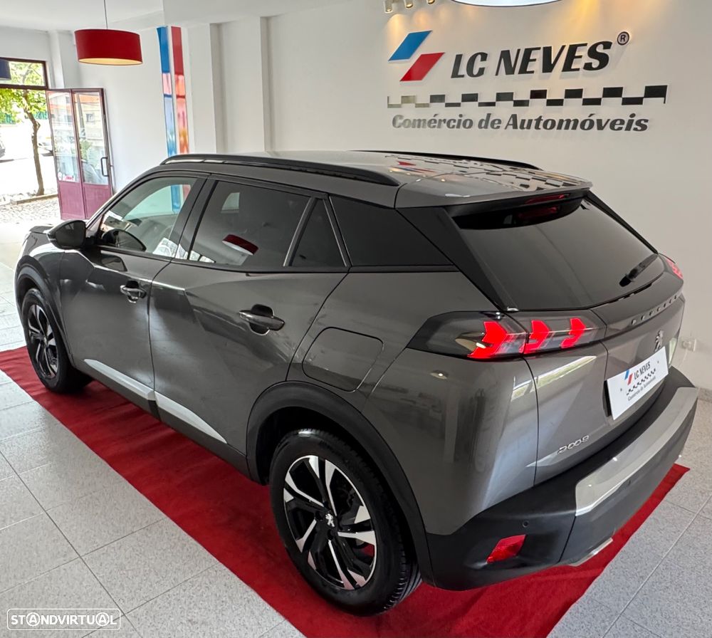 Peugeot 2008 1.2 PureTech Allure EAT8 - 7