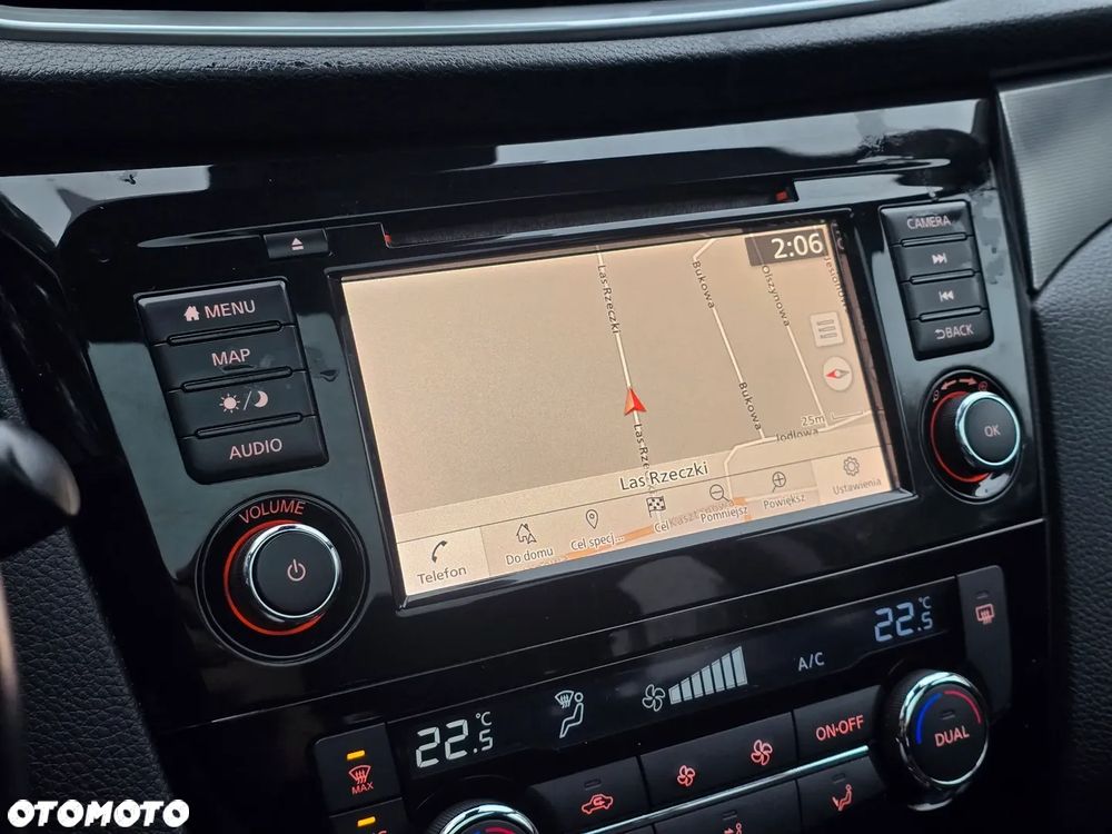 Nissan Qashqai 1.3 DIG-T TEKNA - 9