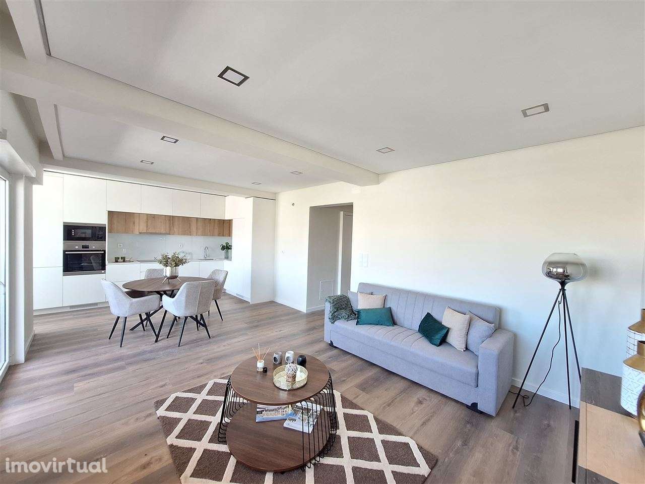 Apartamento T3 | Benfica, Bairro Sta. Cruz - Grande imagem: 2/19