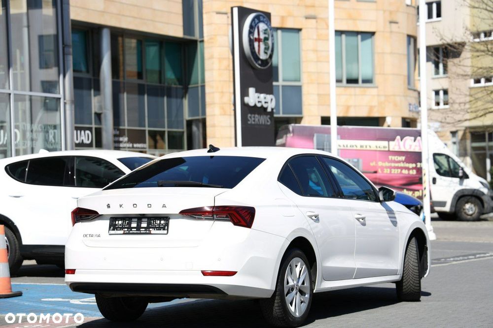 Skoda Octavia - 7