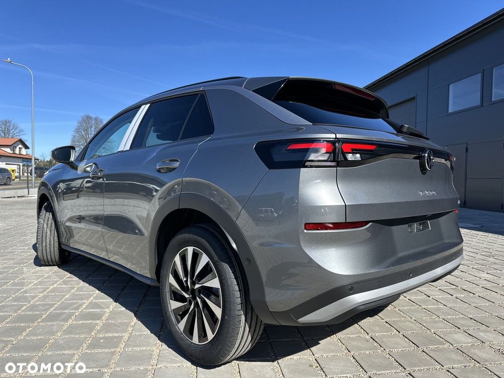 Volkswagen T-Roc - 29