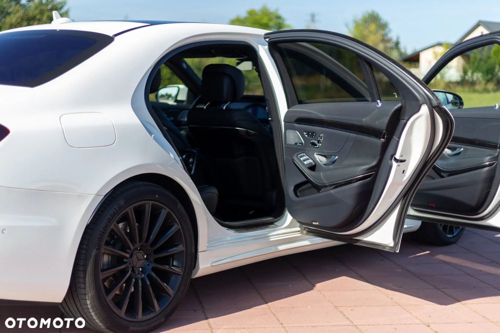 Mercedes-Benz Klasa S 560 4-Matic L 9G-TRONIC - 10