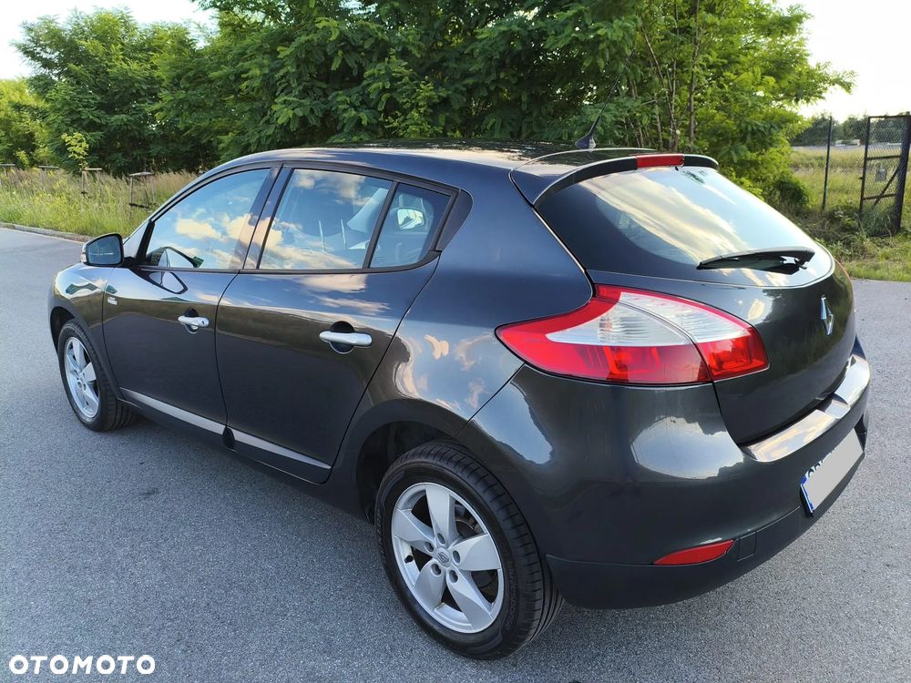 Renault Megane 1.6 16V Dynamique - 8