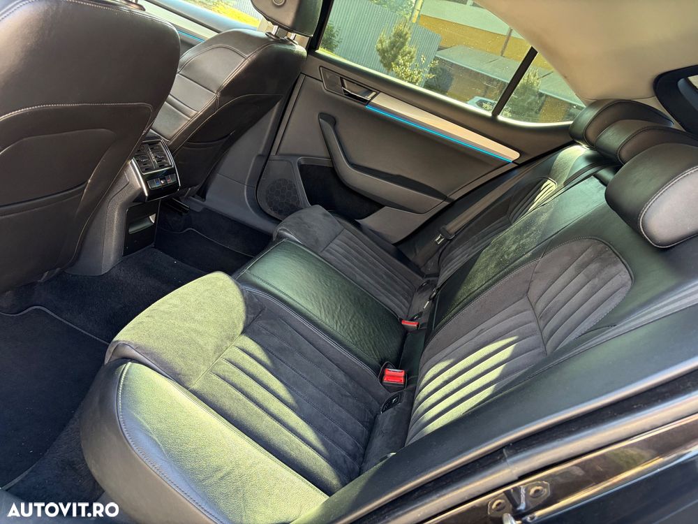 Skoda Superb 2.0 TDI DSG Ambition - 9