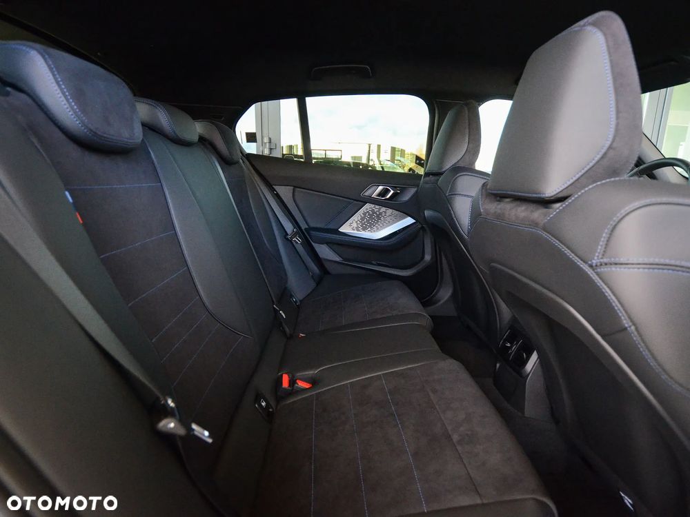 BMW Seria 1 120i M Sport - 25