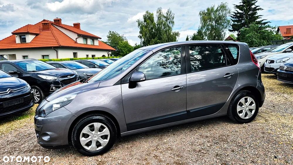 Renault Scenic 1.6 16V Tech Run Euro5 - 25