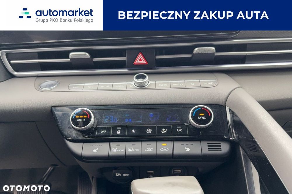 Hyundai Elantra 1.6 Executive CVT - 19