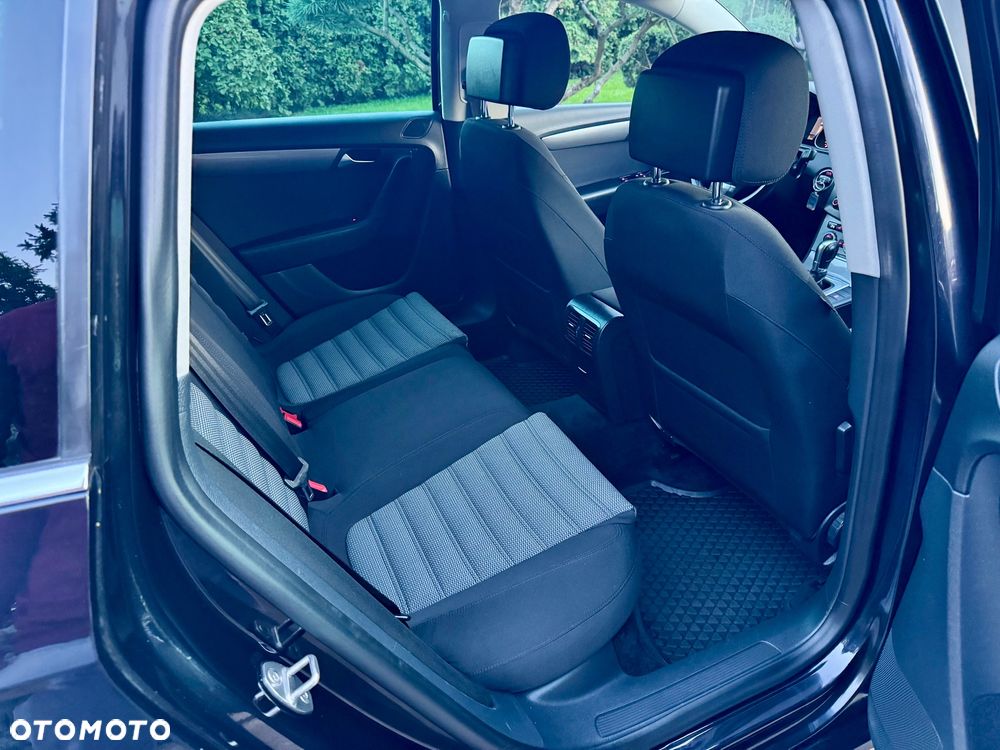Volkswagen Passat 2.0 TDI Comfortline DSG - 27