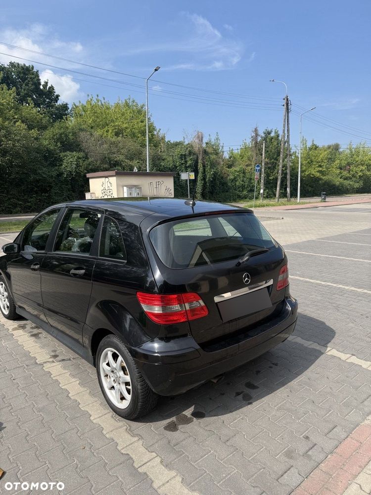 Mercedes-Benz Klasa B 180 CDI - 2
