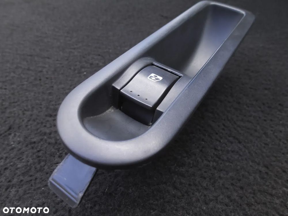 RENAULT SCENIC II PANEL STEROWANIA PRZEŁĄCZNIK SZYB TYLNY TYŁ 21980 156013870 POSIADAM 2SZT - 4