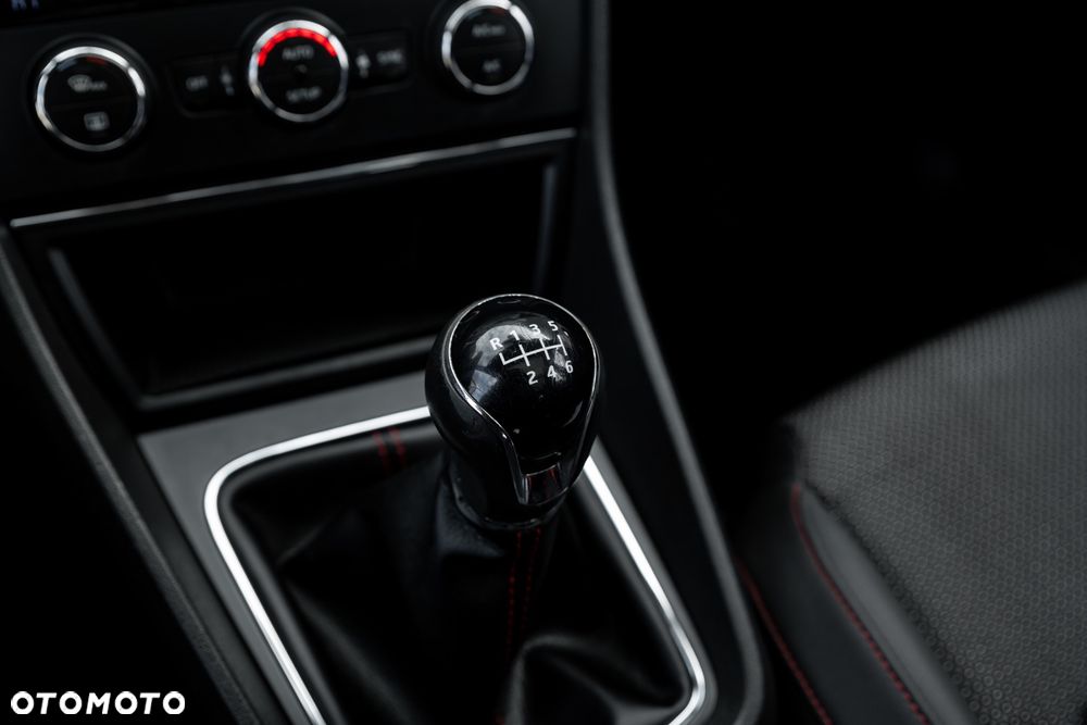 Seat Leon 2.0 TDI FR S&S - 32