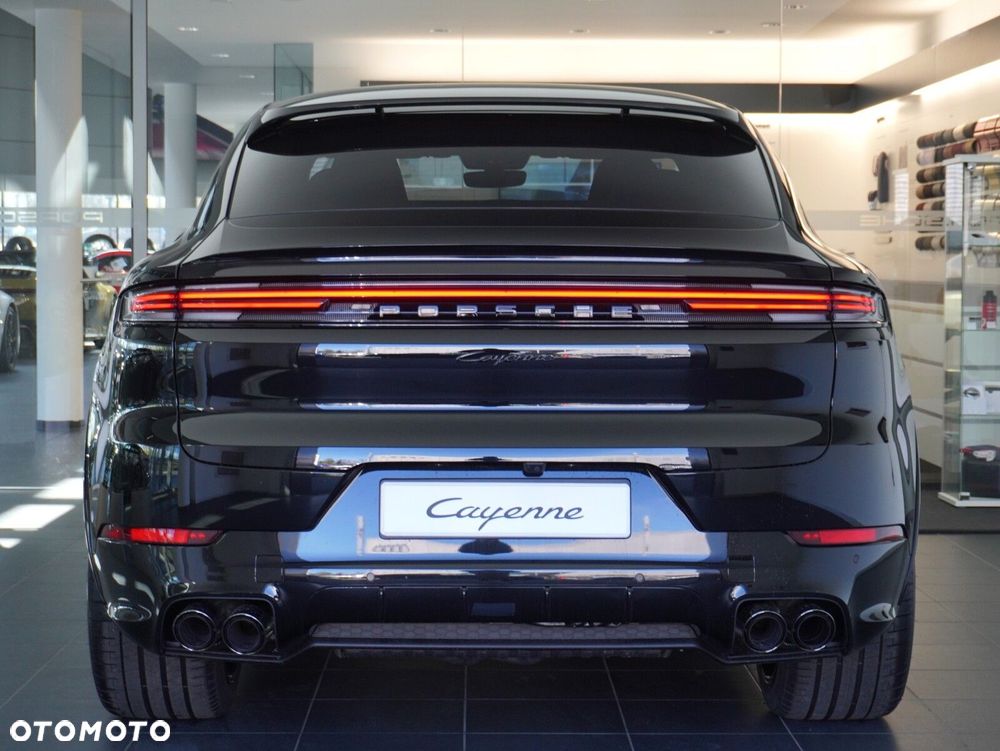 Porsche Cayenne E-Hybrid PHEV Black Edition - 17