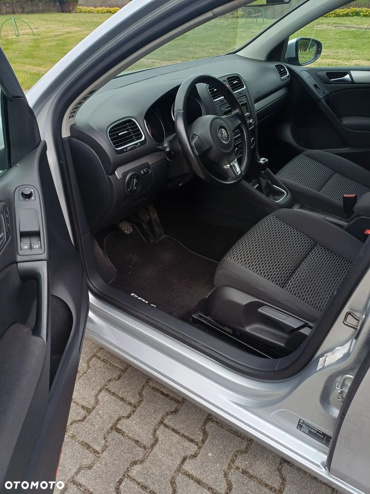 Volkswagen Golf - 20