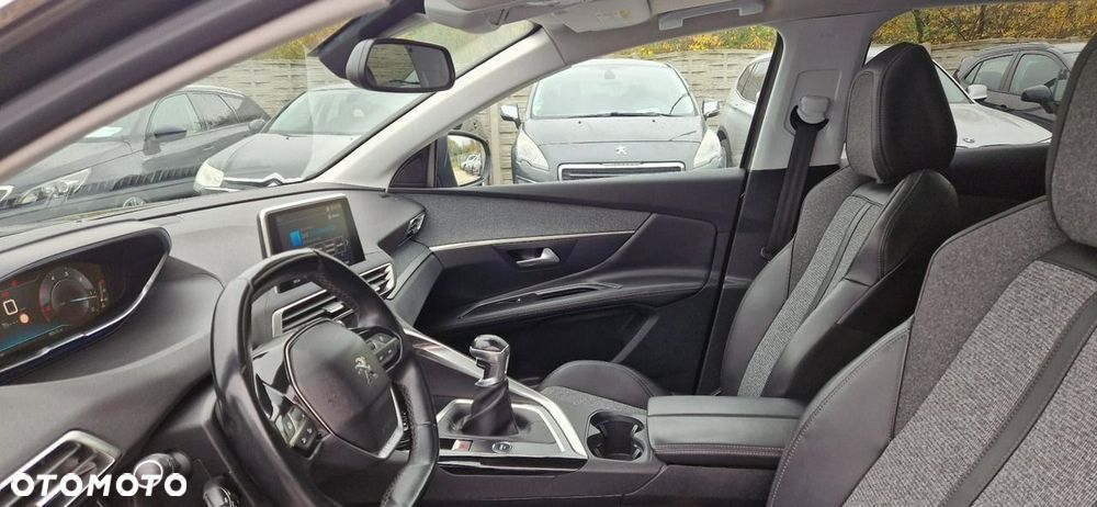 Peugeot 3008 - 21