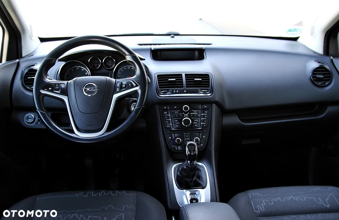 Opel Meriva 1.4 Cosmo - 17