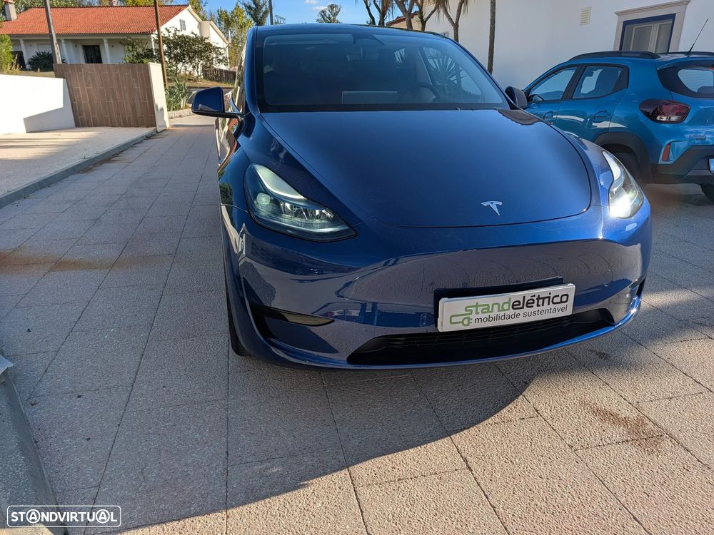 Tesla Model Y Standard - 4