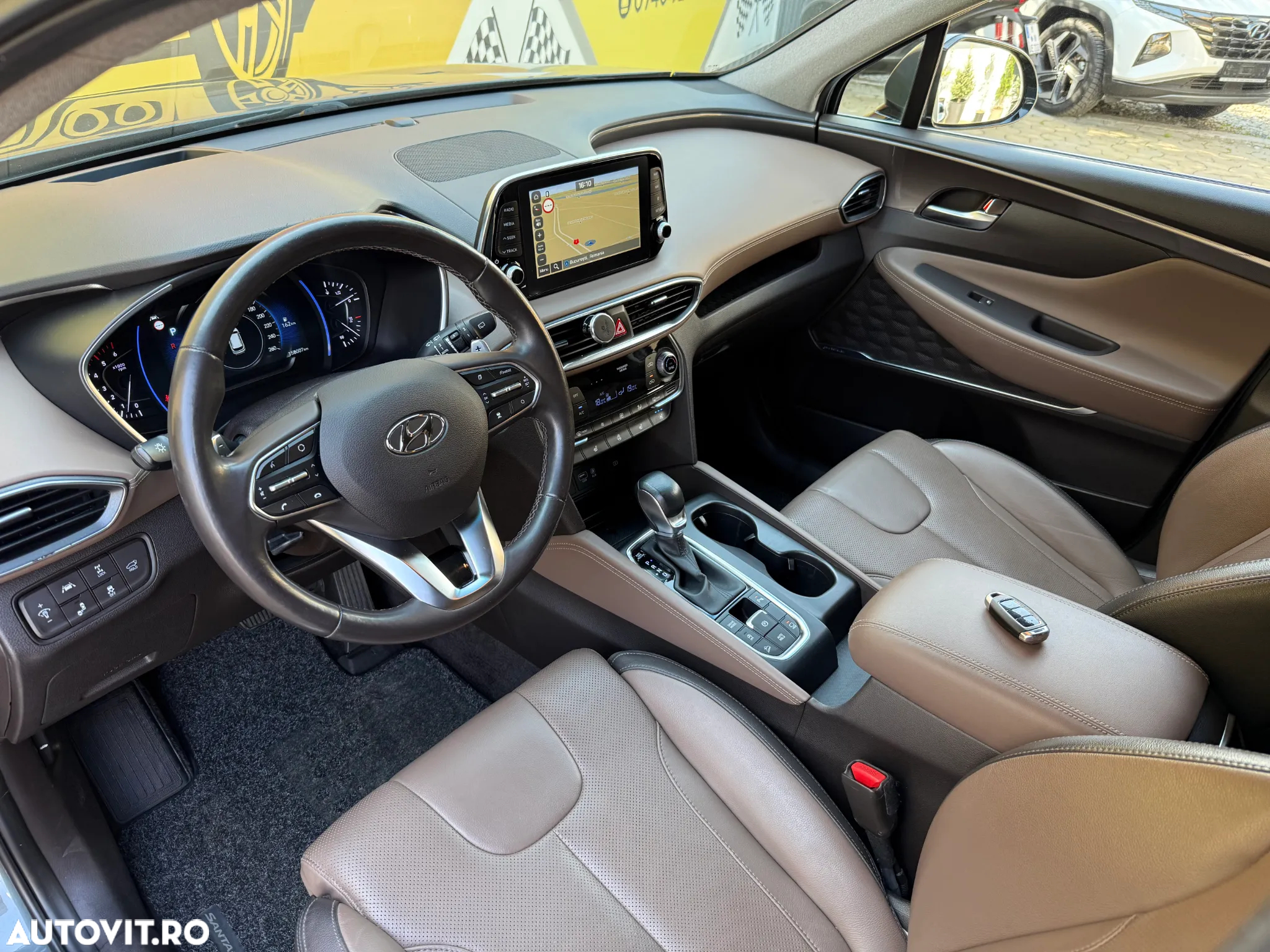 Hyundai Santa Fe 2.2 CRDi 4WD 8AT Luxury - 2