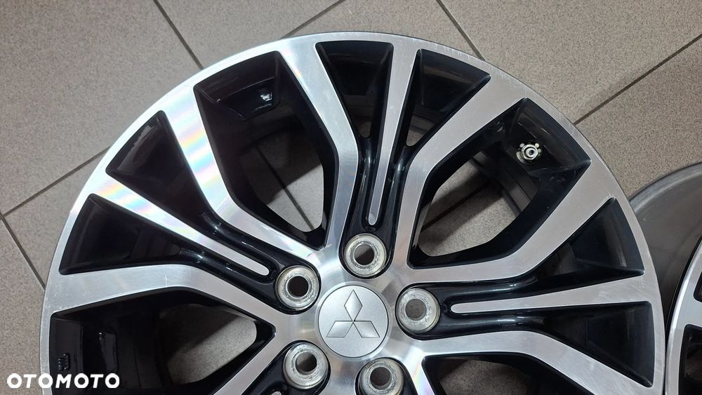 Felgi Aluminiowe 18 Mitsubishi Outlander III 5x114.3 ET 38 - 13