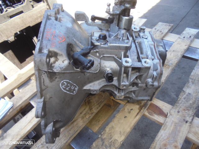 Caixa Velocidades F17C394 OPEL VECTRA C 2002 1.6I 100CV 4P AZUL GASOLINA 5 VELOCIDADES - 1