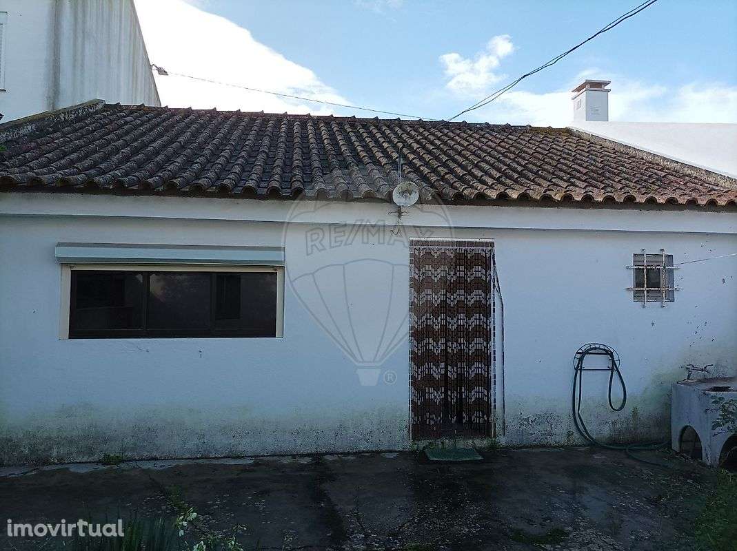 Moradia T3 para venda - Grande imagem: 2/9