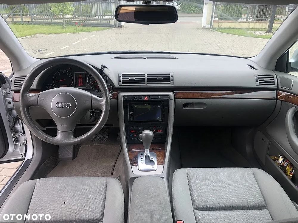 Audi A4 - 22