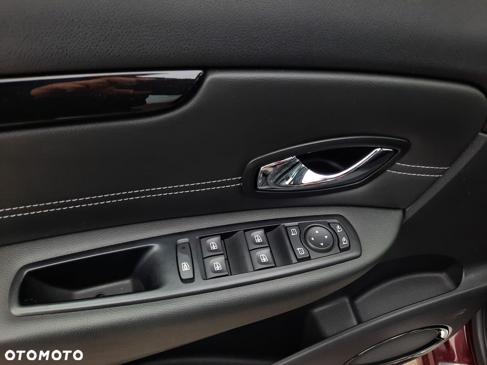 Renault Scenic Energy TCe 130 S&S Bose Edition - 17