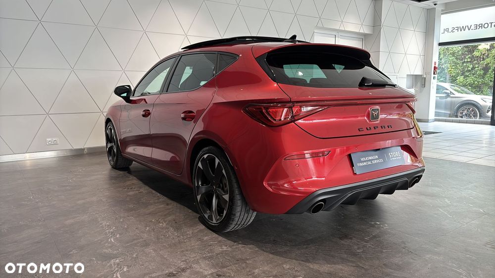 Cupra Leon 2.0 TSI DSG - 4
