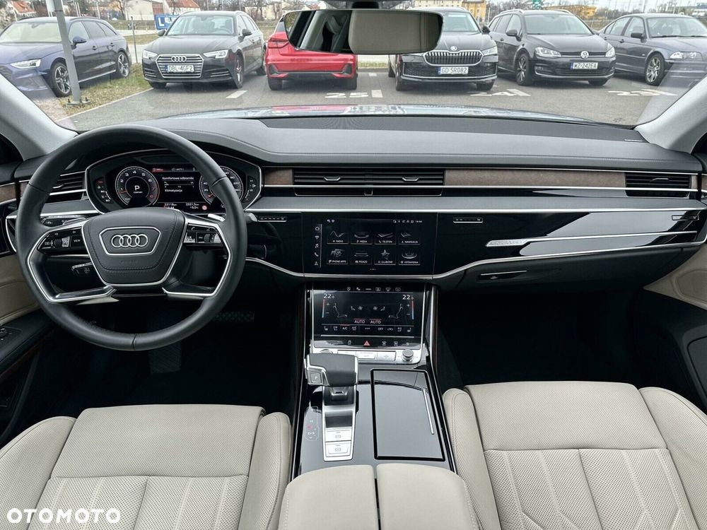 Audi A8 - 16