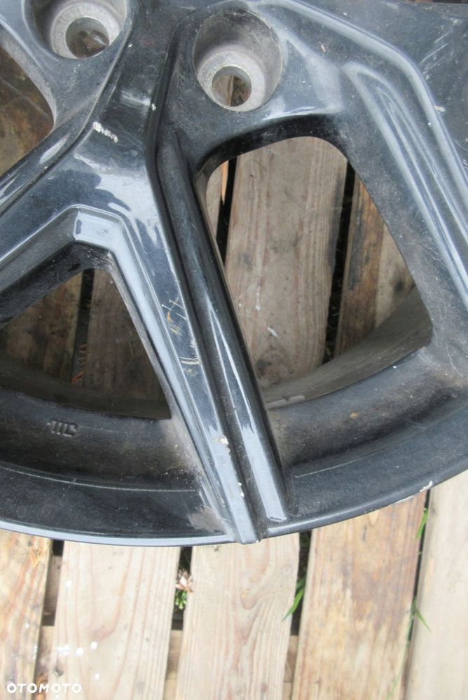 toyota oe alufelga 18 7,5j 5x114,3 et45 - 9
