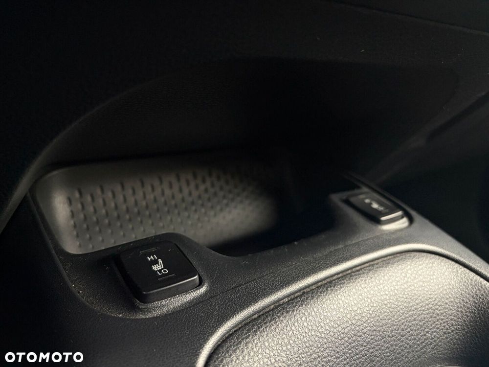 Toyota Corolla 1.8 Hybrid Comfort - 39