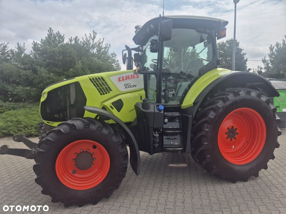 Claas Axion 810 - 6
