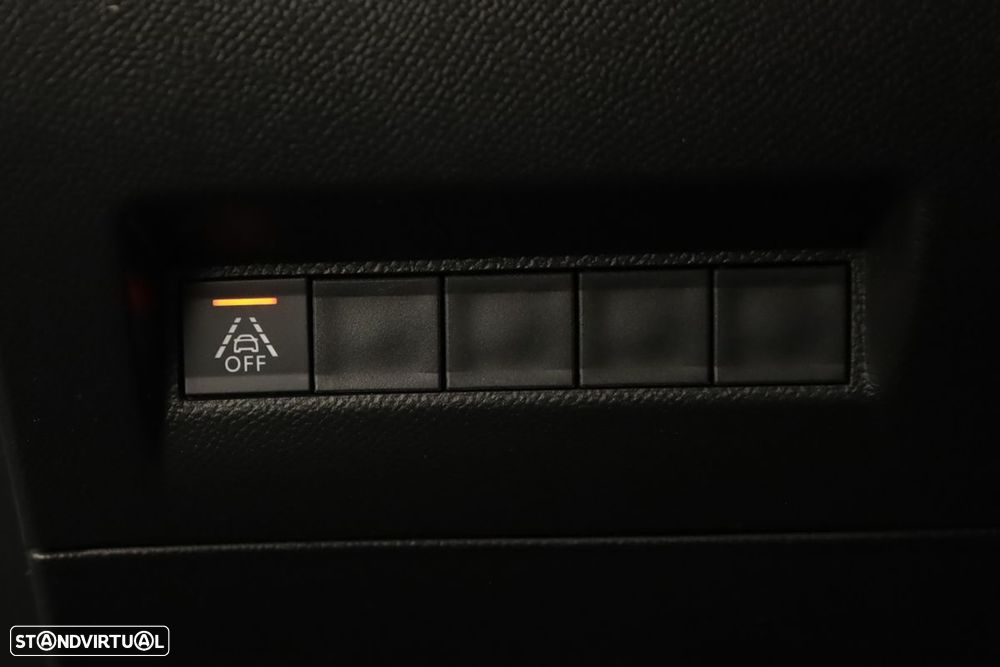 Peugeot 2008 1.2 PureTech Allure Pack EAT8 - 20