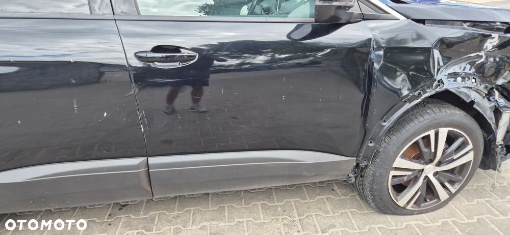 Peugeot 5008 1.2 PureTech Allure S&S EAT8 - 16