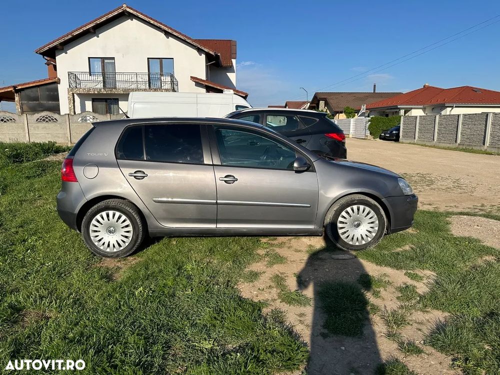 Volkswagen Golf 1.4 Comfortline - 12