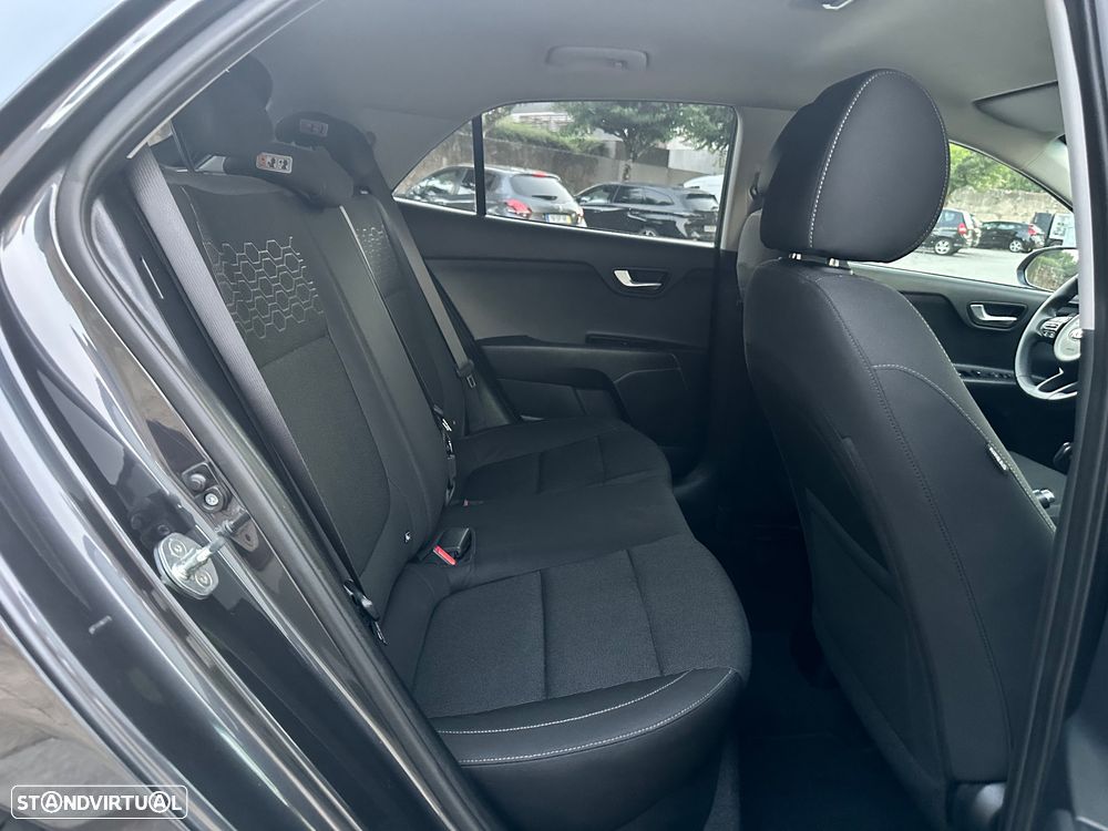 Kia Rio 1.4 CRDi TX Prime - 37
